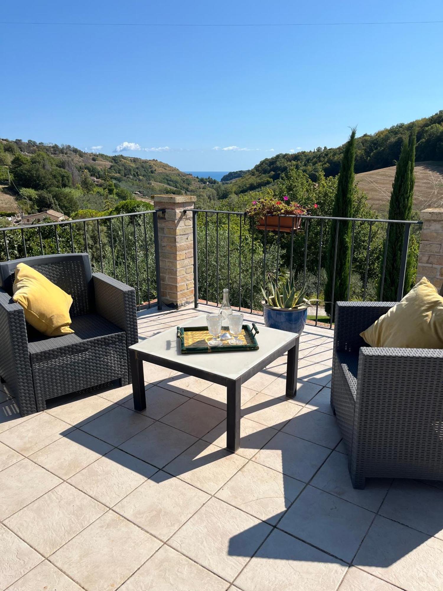 Casa Delle Sorgenti Apartman Montefiore dellʼAso Kültér fotó